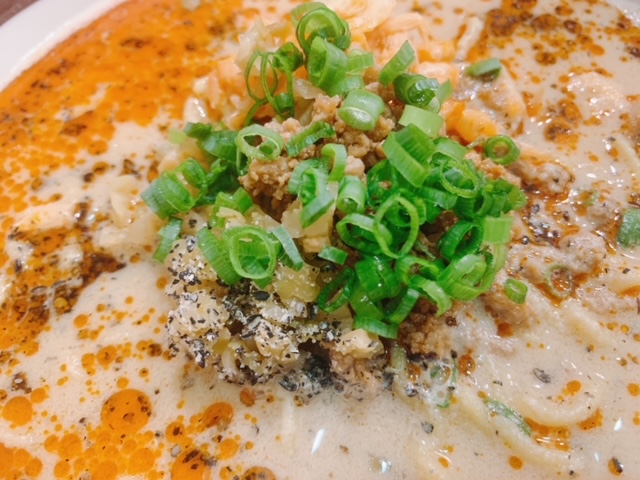ライフォート札幌 カランドリエ 担々麺3